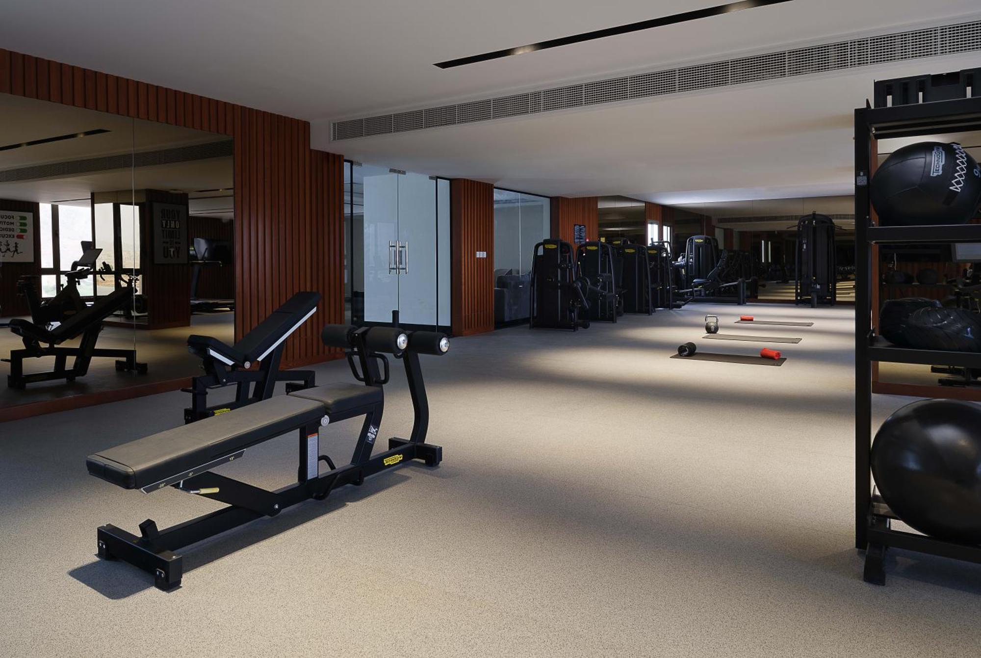 Doubletree By Hilton Muscat Qurum Esterno foto